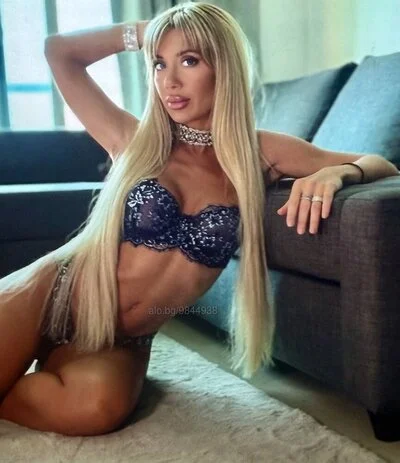 Компаньонка Банско - Diamond Girl 💎 What’app Book Me 💎 П. Програма / 499€ GFE/ 699€
